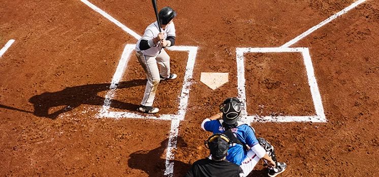 Two boxers in combat in the boxing ring.